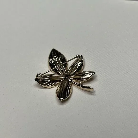 Vintage Sarah Coventry Signed Gold Tone Maple Leaf Brooch - Picture 4 of 6